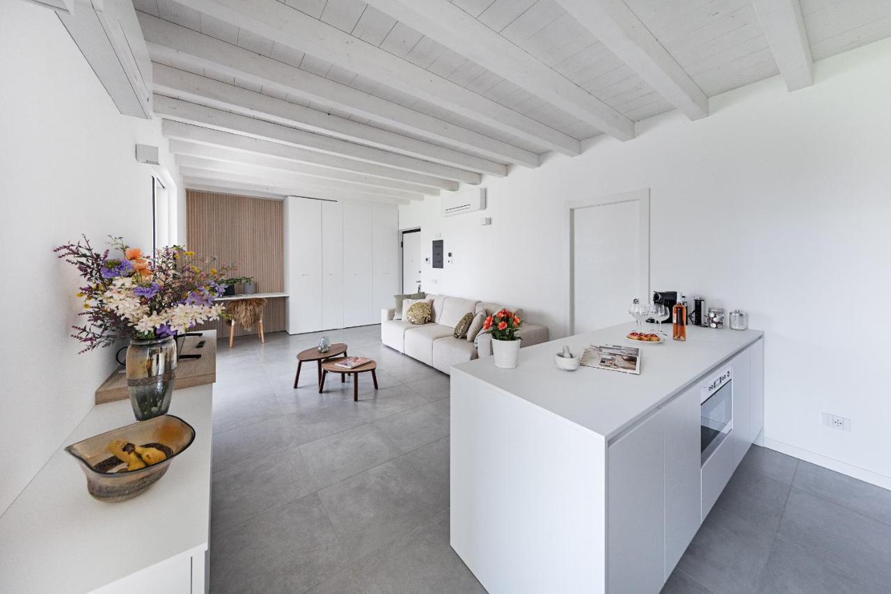 Apartamento La Cittadella Pt-6 By Wonderful Italy Manerba del Garda Exterior foto