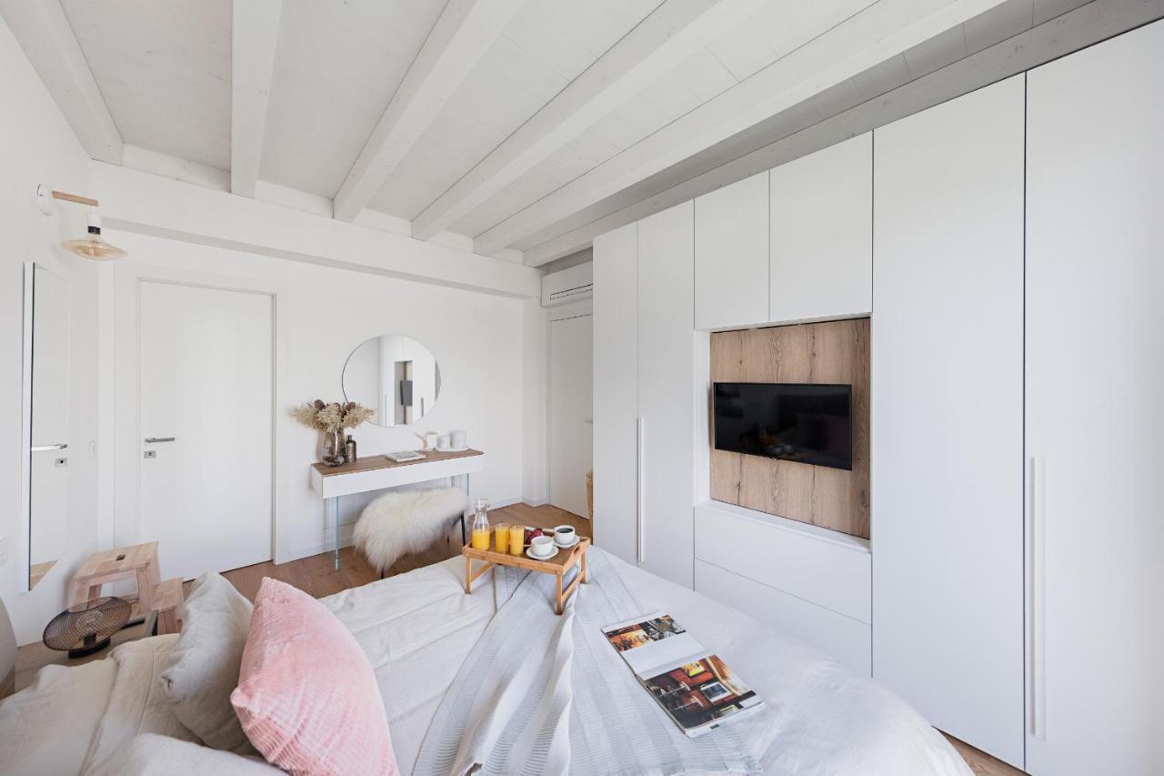 Apartamento La Cittadella Pt-6 By Wonderful Italy Manerba del Garda Exterior foto